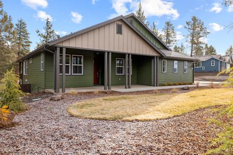 Tiny photo for 1205 Vine Maple Drive, Klamath Falls, OR 97601 (MLS # 220215651)