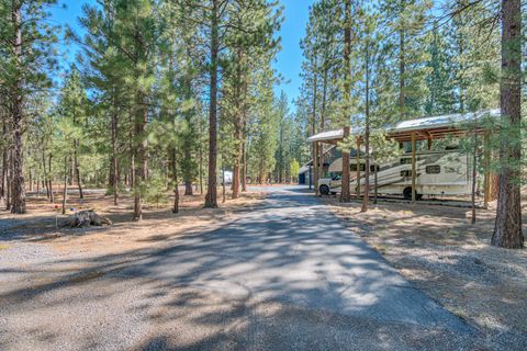 Tiny photo for 52348 Barberry Circle, La Pine, OR 97739 (MLS # 220206765)
