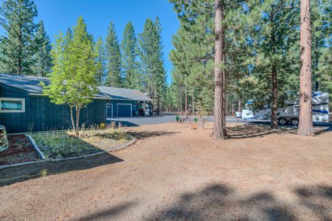 Tiny photo for 52348 Barberry Circle, La Pine, OR 97739 (MLS # 220206765)