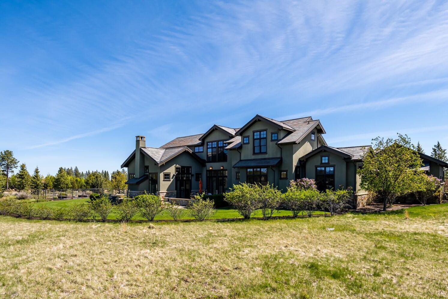 The Highlands at Broken Top - Residential