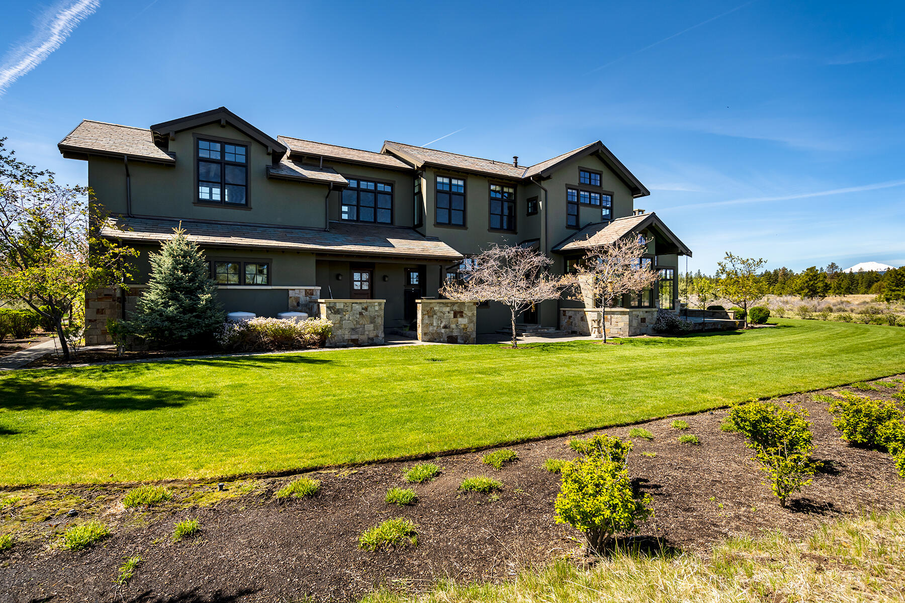 The Highlands at Broken Top - Residential