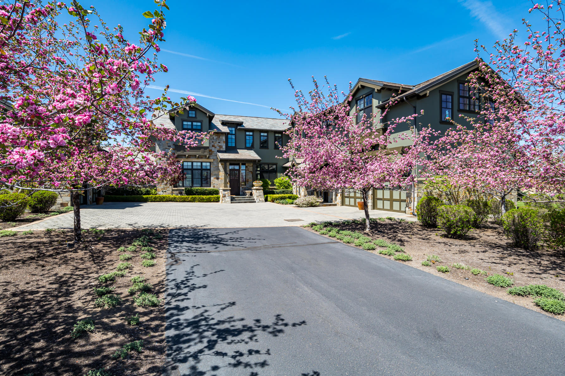 The Highlands at Broken Top - Residential