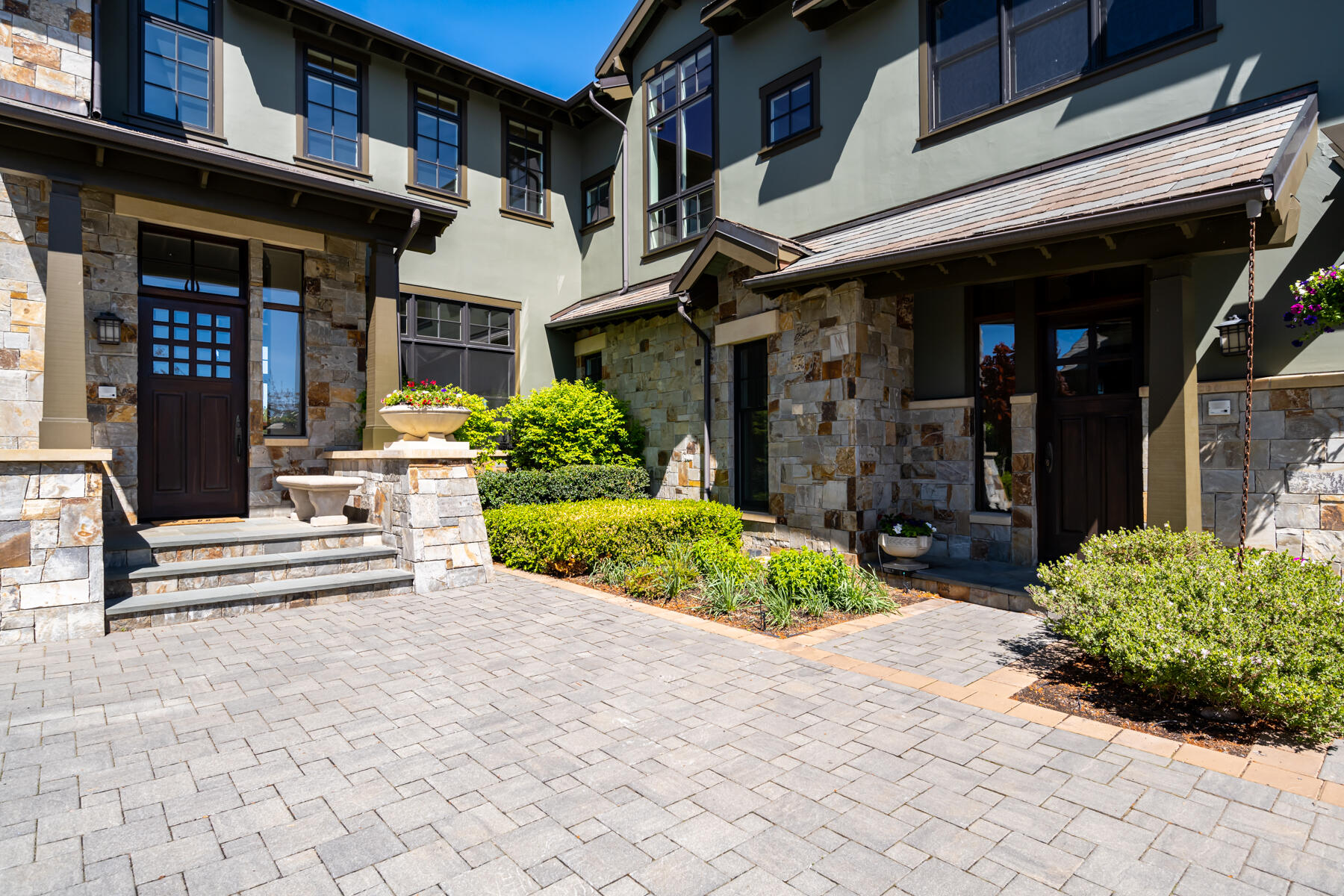 The Highlands at Broken Top - Residential