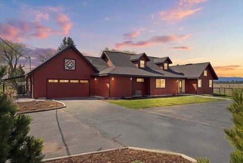 Tiny photo for 66215 Barr Road, Bend, OR 97703 (MLS # 220220111)