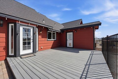 Tiny photo for 66215 Barr Road, Bend, OR 97703 (MLS # 220220111)