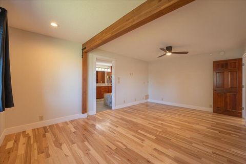 Tiny photo for 66215 Barr Road, Bend, OR 97703 (MLS # 220220111)