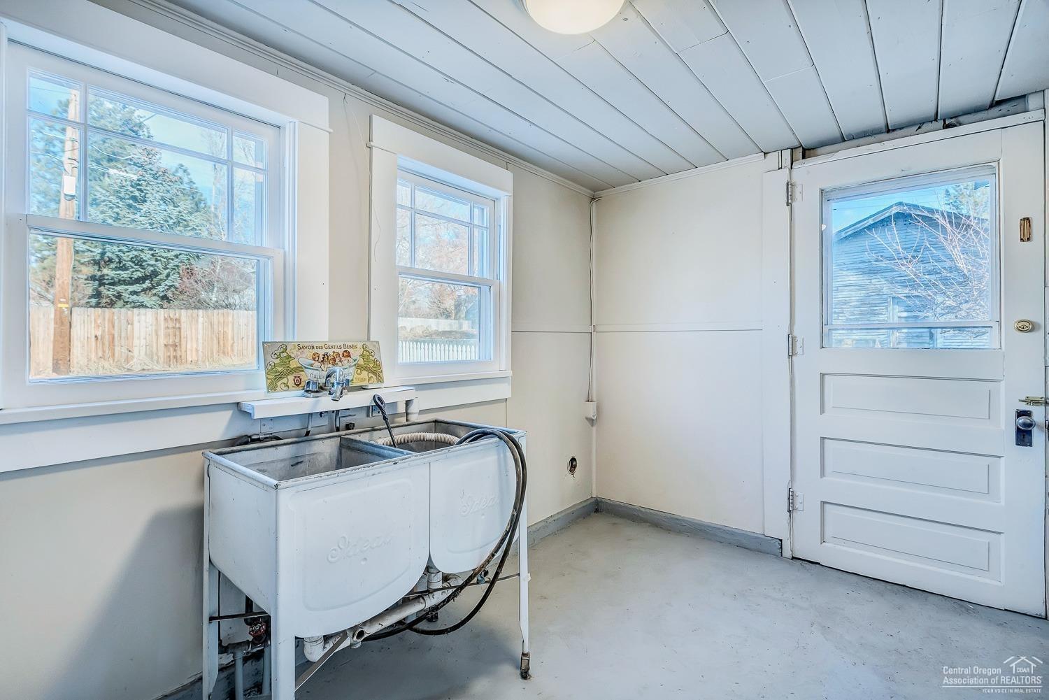 Deschutes - Residential