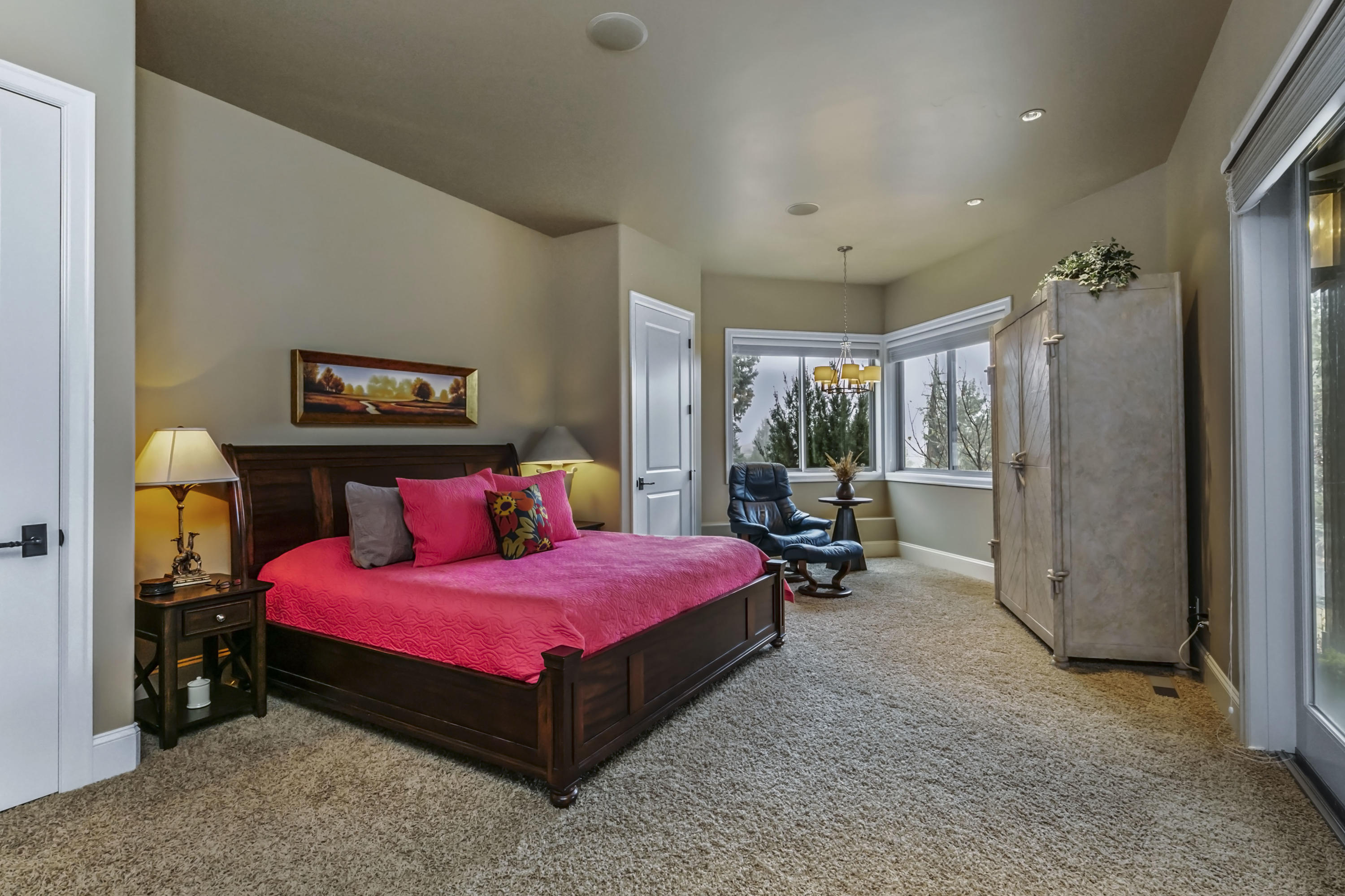 Eagle Crest - Residential