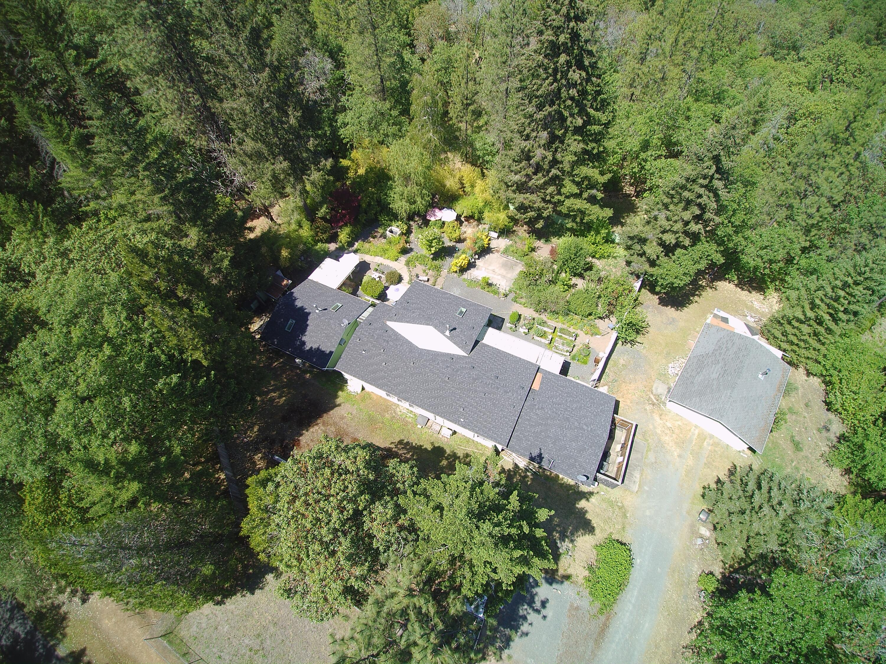 2820 Azalea Drive