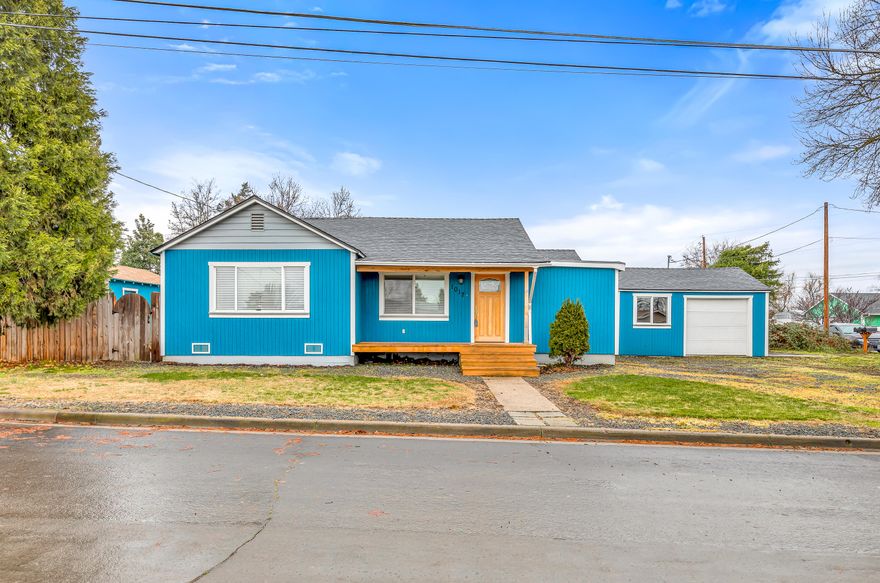 Looking for an affordable move-in ready home w/ a brand new roof on it? If so, this is the one for you! This charming home features 2 bedrooms (plus an office), 1 bathroom (shower/tub combo w/ subway tile backsplash, large vanity, & granite countertops), 1325 sq ft, hardwood flooring throughout, large kitchen w/ tile flooring, hickory cabinets, stainless steel appliances, & granite countertops, attached 1 car garage w/ shop space, spacious 0.13 acre lot, detached shop, RV parking, & much more! This is a perfect opportunity for a buyer (qualifies for FHA or VA financing) that needs ample storage & low maintenance. Contact your agent today for a personal tour, before it's too late!