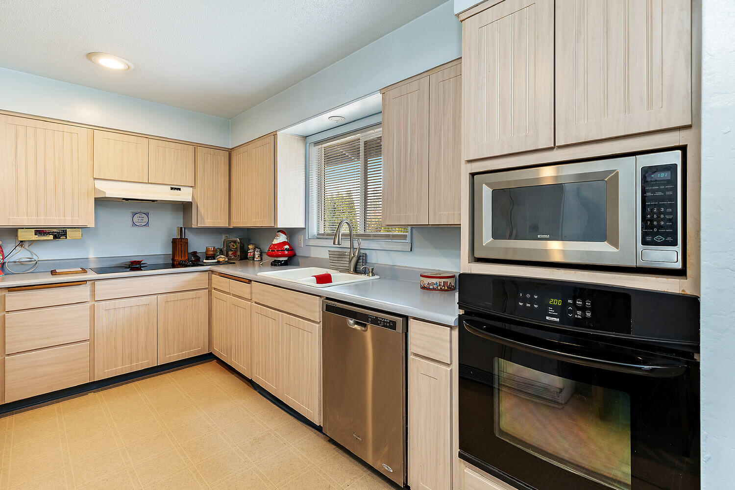 Blossom Hill Terrace Unit No 1 - Residential