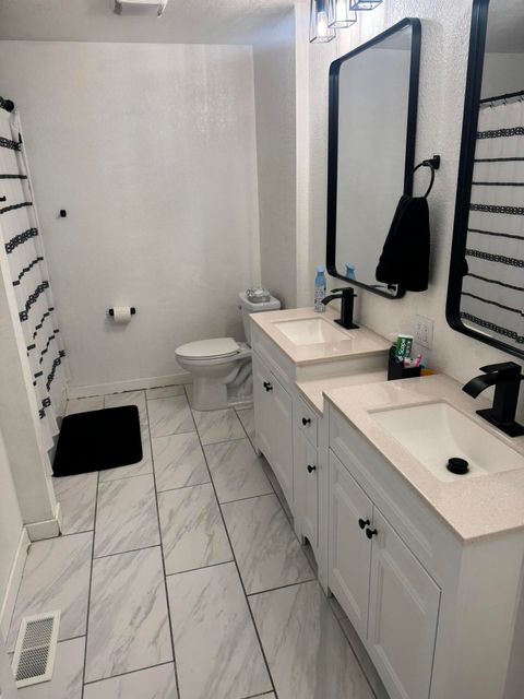 Tiny photo for 3267 Hope Street, Klamath Falls, OR 97603 (MLS # 220215381)