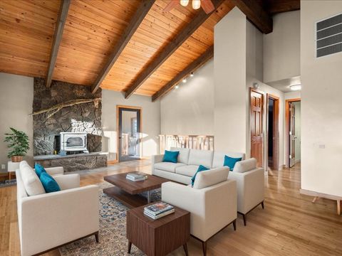 Tiny photo for 64495 Quail Drive, Bend, OR 97703 (MLS # 220212094)