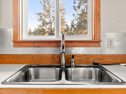 Tiny photo for 64495 Quail Drive, Bend, OR 97703 (MLS # 220212094)