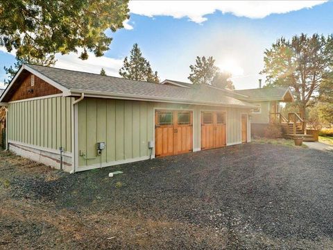 Tiny photo for 64495 Quail Drive, Bend, OR 97703 (MLS # 220212094)