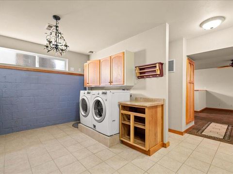 Tiny photo for 64495 Quail Drive, Bend, OR 97703 (MLS # 220212094)