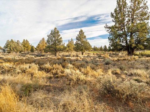 Tiny photo for 64495 Quail Drive, Bend, OR 97703 (MLS # 220212094)