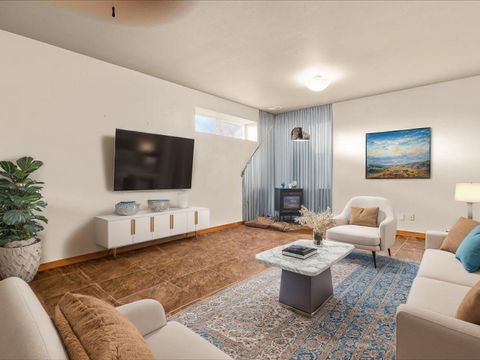 Tiny photo for 64495 Quail Drive, Bend, OR 97703 (MLS # 220212094)