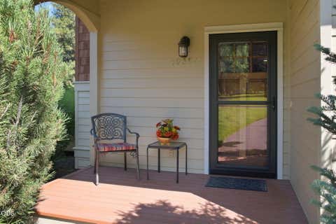 Tiny photo for 19350 SW Laurelhurst Way, Bend, OR 97702 (MLS # 220225813)