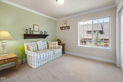 Tiny photo for 19350 SW Laurelhurst Way, Bend, OR 97702 (MLS # 220225813)