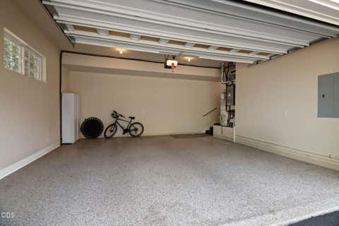 Tiny photo for 19350 SW Laurelhurst Way, Bend, OR 97702 (MLS # 220225813)