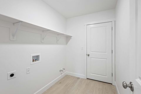 Tiny photo for 4136 SW Pumice Avenue #74, Redmond, OR 97756 (MLS # 220217709)