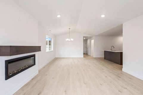 Tiny photo for 4136 SW Pumice Avenue #74, Redmond, OR 97756 (MLS # 220217709)