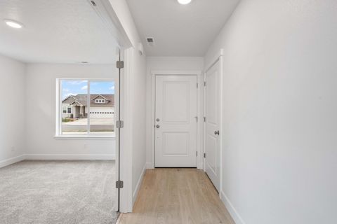 Tiny photo for 4136 SW Pumice Avenue #74, Redmond, OR 97756 (MLS # 220217709)