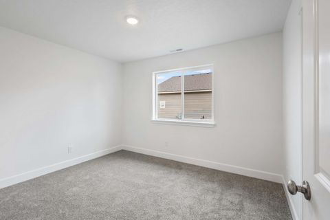 Tiny photo for 4136 SW Pumice Avenue #74, Redmond, OR 97756 (MLS # 220217709)