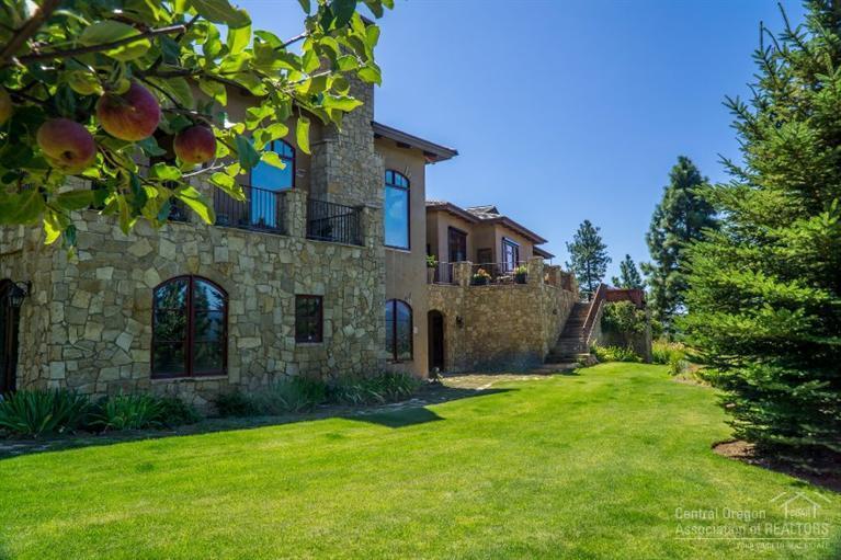 Barclay Place - Residential