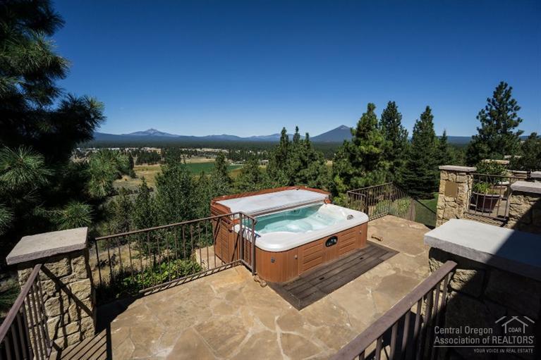 Barclay Place - Residential