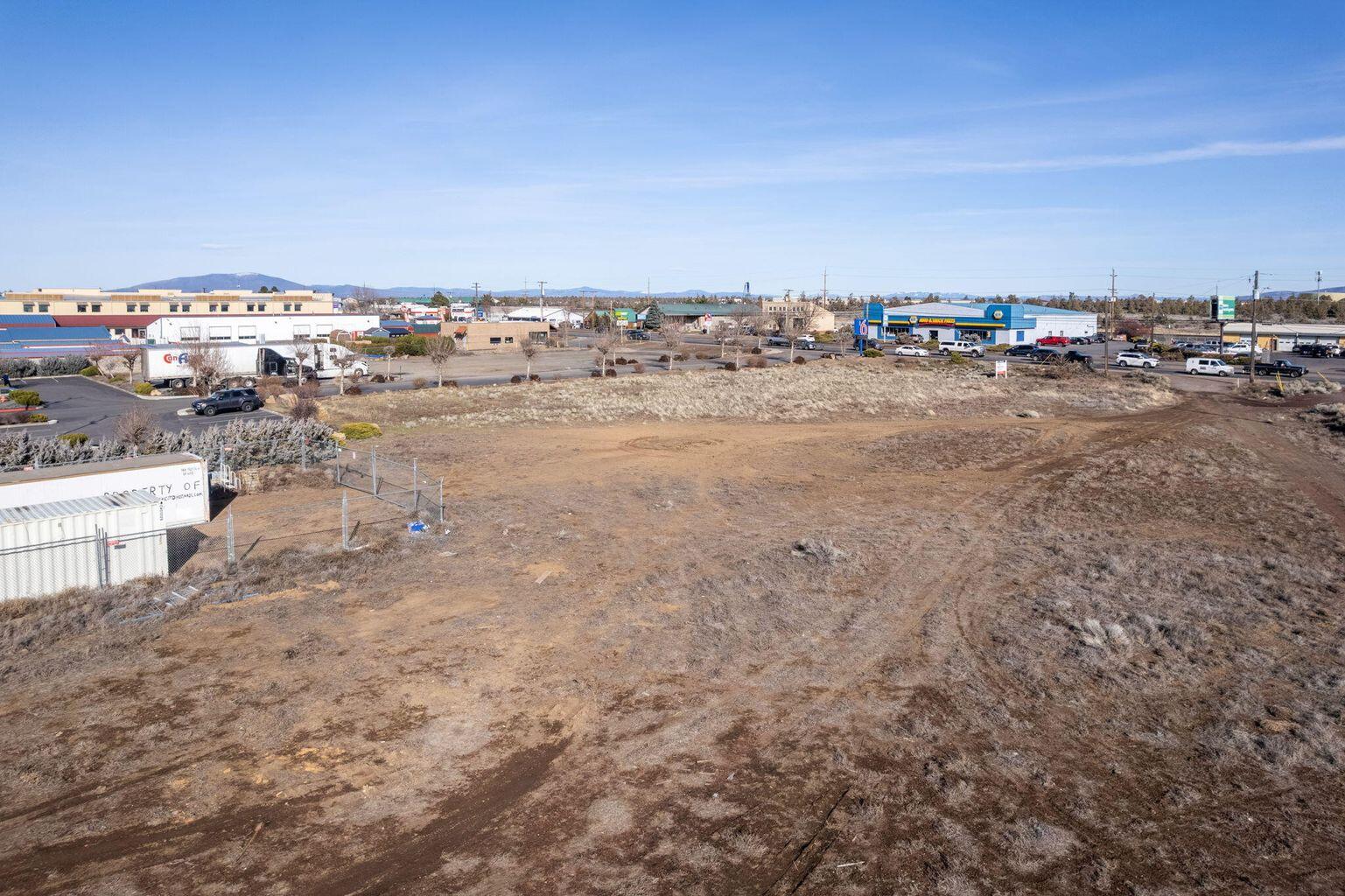 Planerville - Commercial Sale