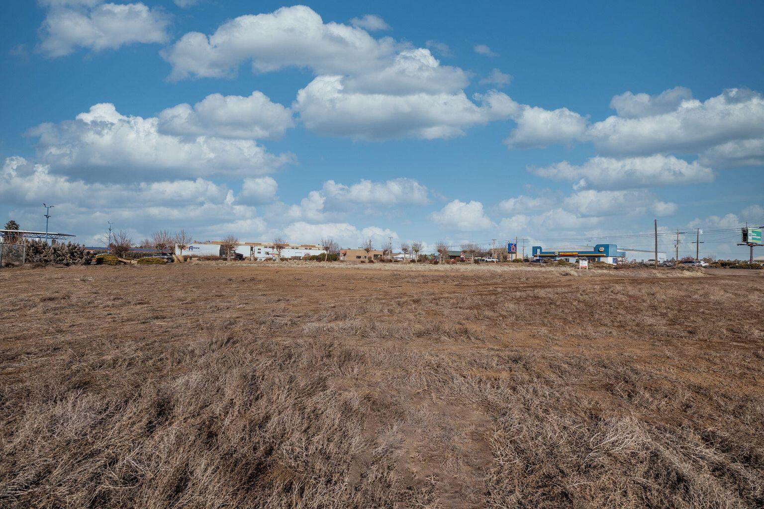 Planerville - Commercial Sale