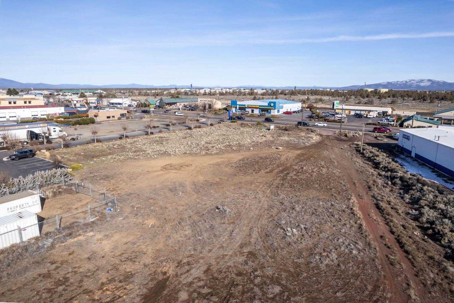 Planerville - Commercial Sale