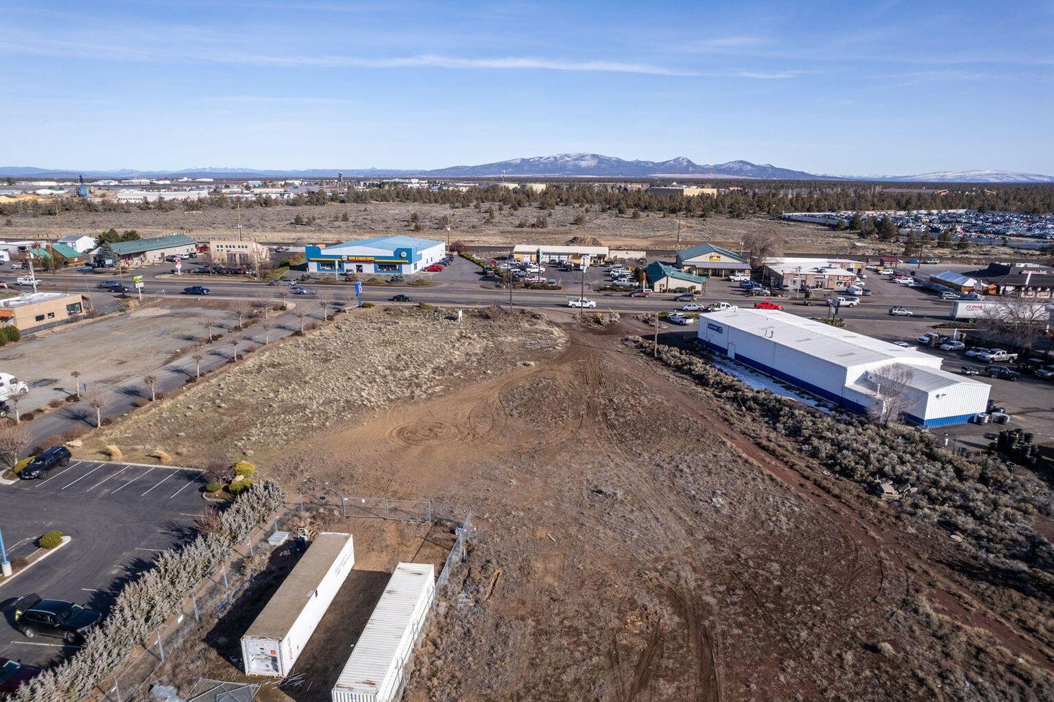 Planerville - Commercial Sale