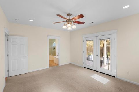 Tiny photo for 6400 Rogue River Drive, Shady Cove, OR 97539 (MLS # 220211856)