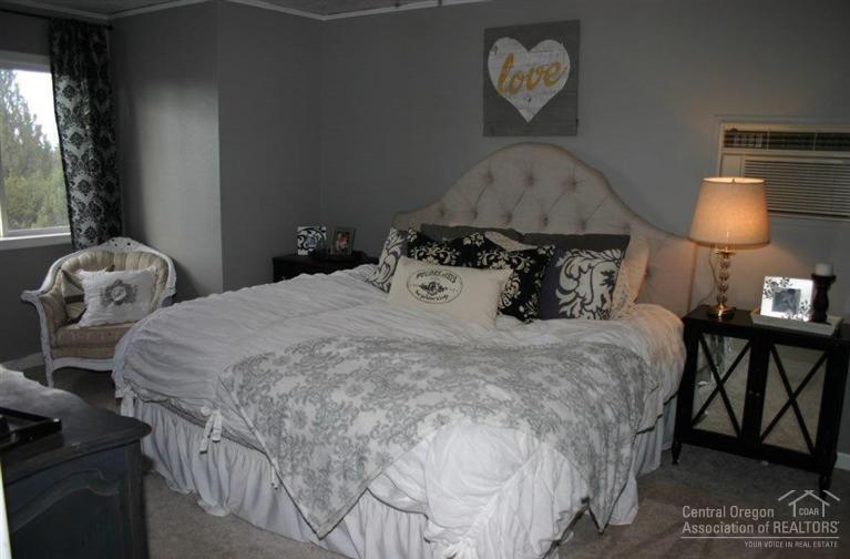 High Desert Estate - Residential