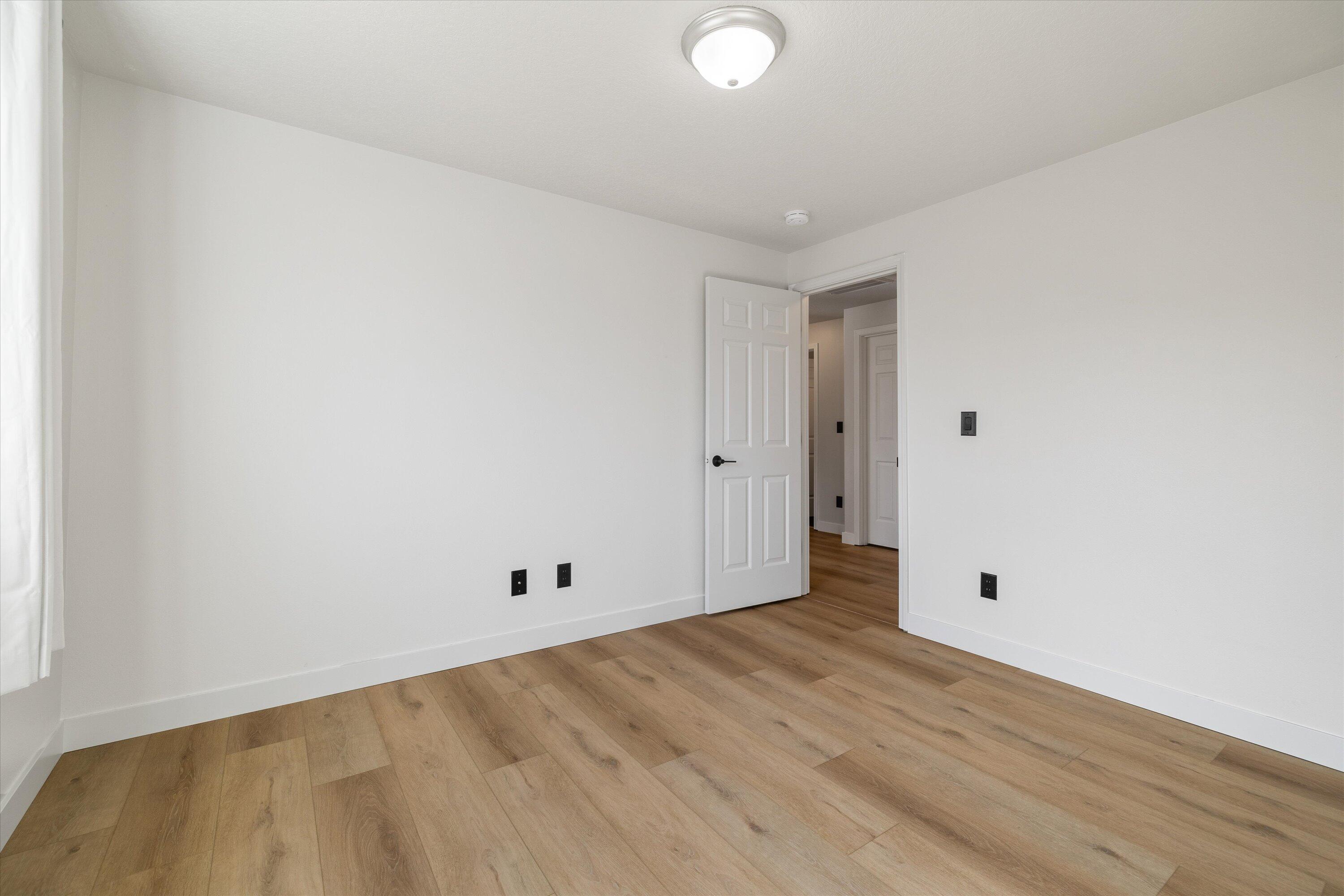 Larkspur - Residential