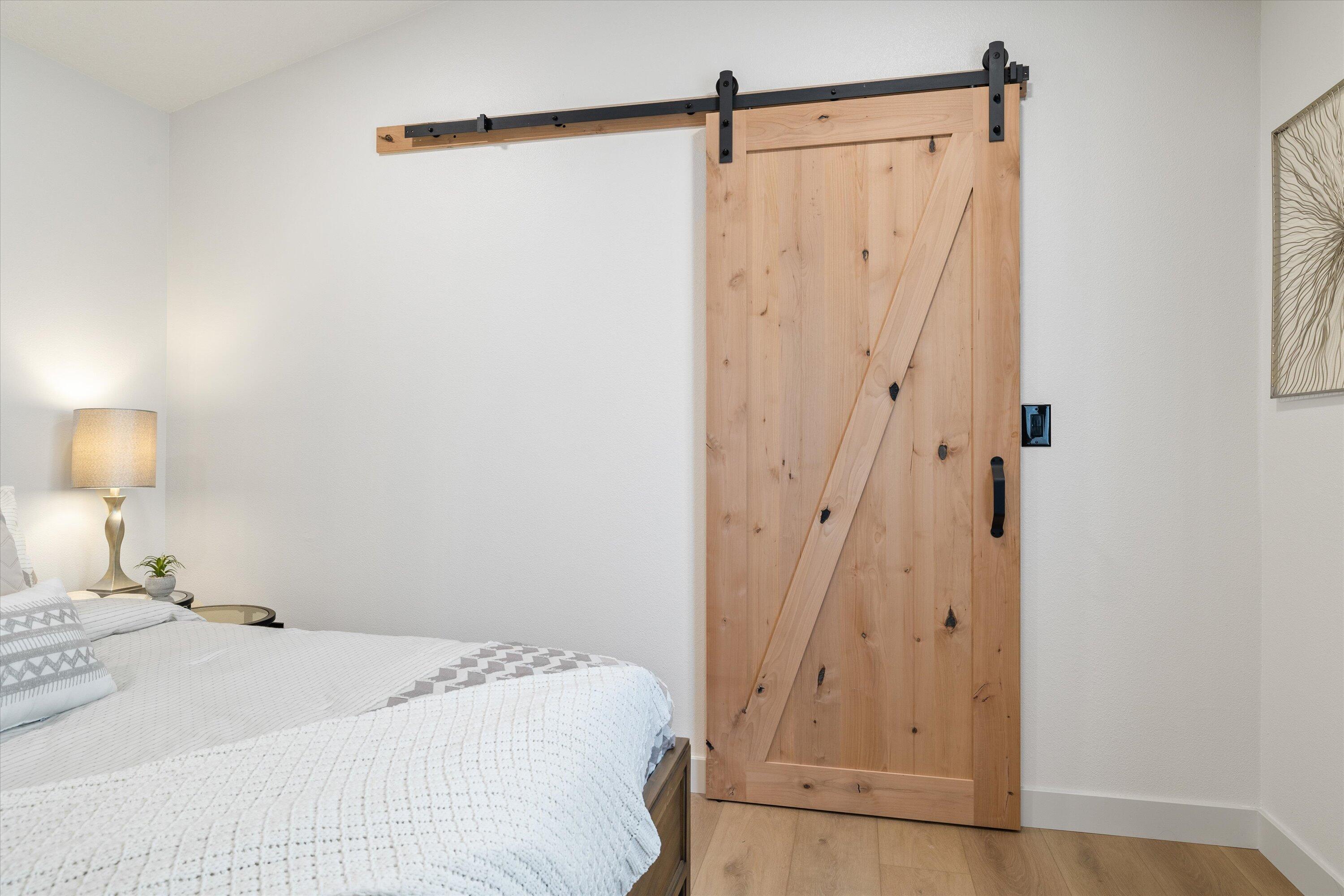 Larkspur - Residential