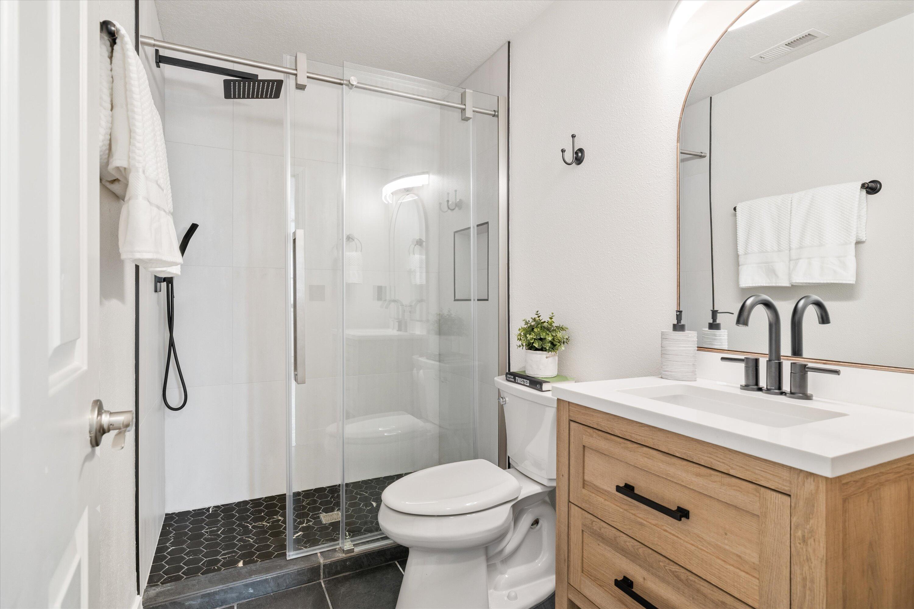 Larkspur - Residential