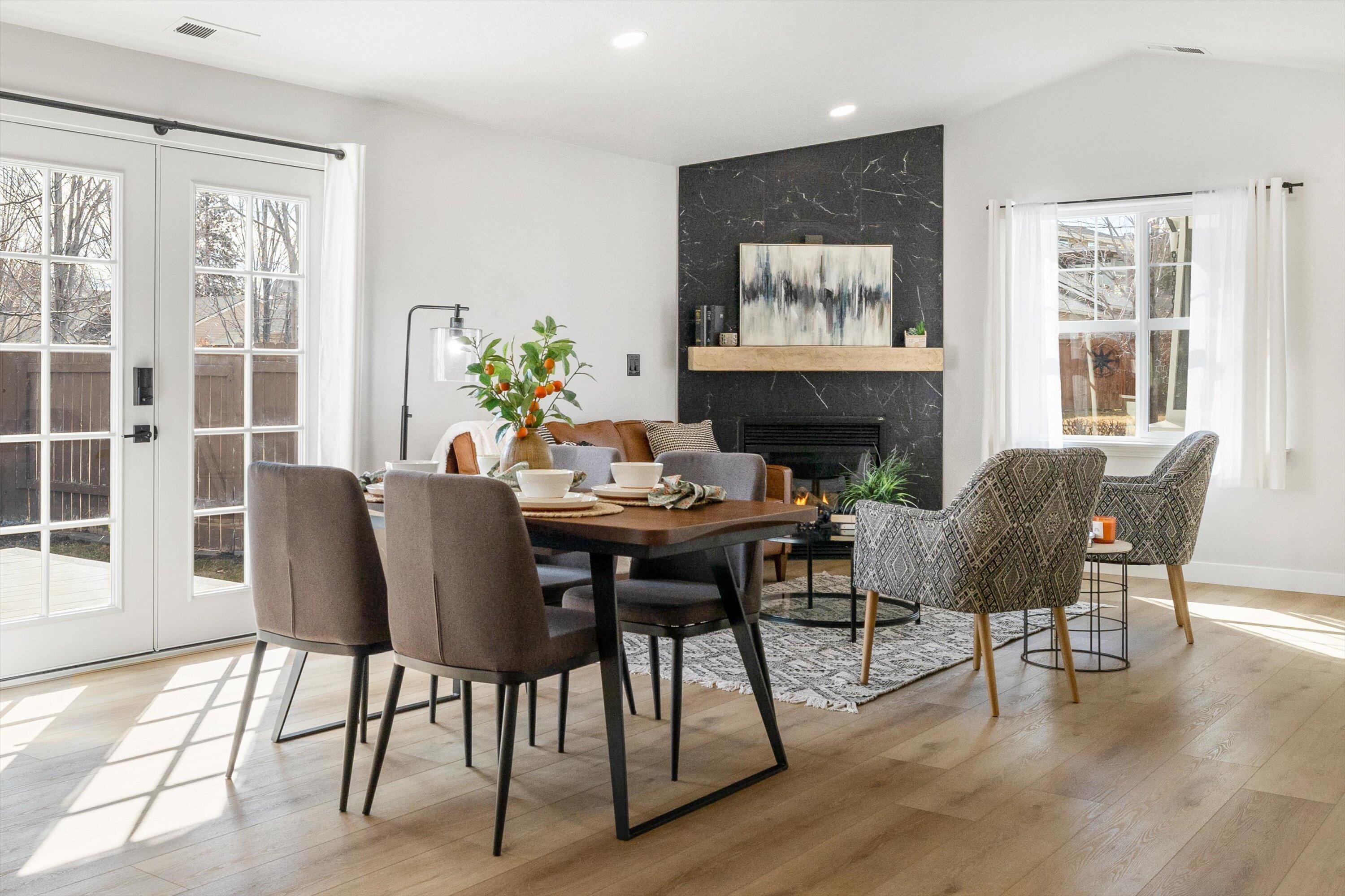 Larkspur - Residential