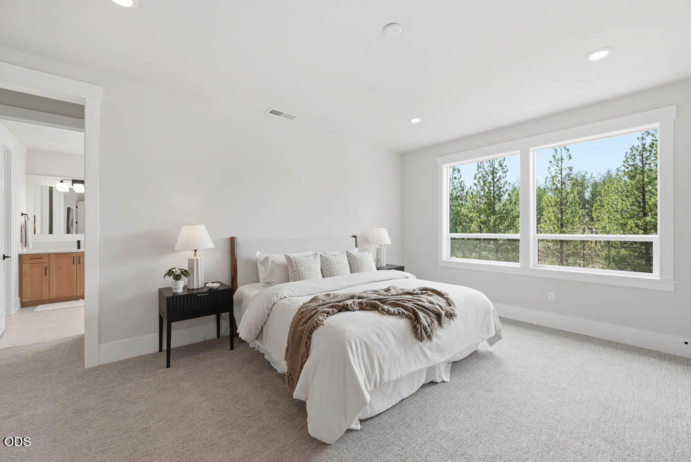1355 NW Ochoa Drive