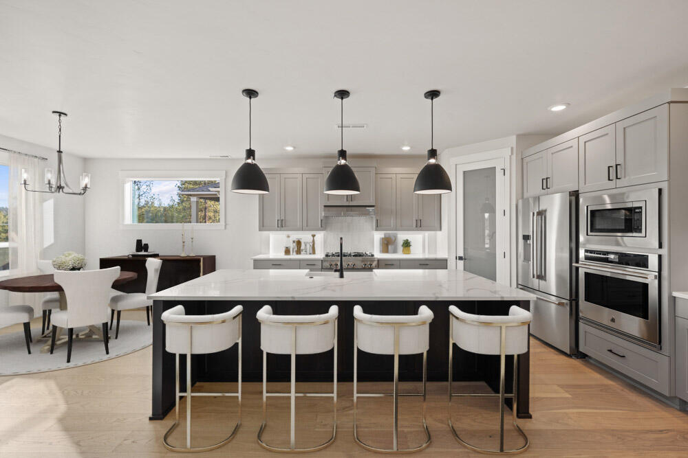 1355 NW Ochoa Drive