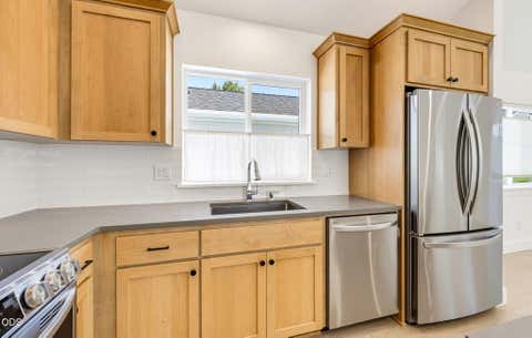 Tiny photo for 583 Coffee Lane, Ashland, OR 97520 (MLS # 220227252)