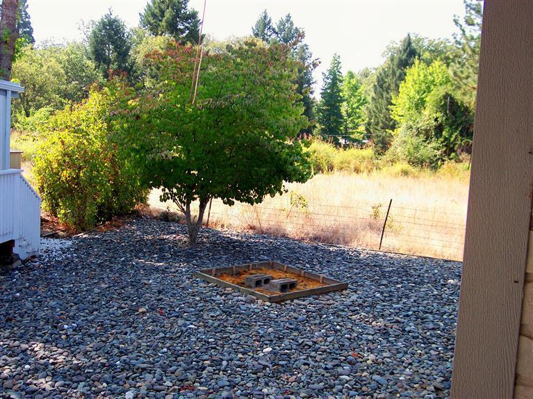 Rogue Lea Estates - Residential