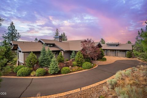 Tiny photo for 1659 NW Wild Rye Circle, Bend, OR 97703 (MLS # 220225108)