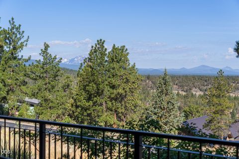 Tiny photo for 1659 NW Wild Rye Circle, Bend, OR 97703 (MLS # 220225108)