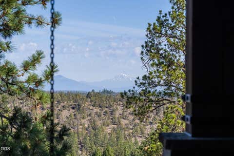 Tiny photo for 1659 NW Wild Rye Circle, Bend, OR 97703 (MLS # 220225108)