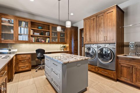Tiny photo for 1659 NW Wild Rye Circle, Bend, OR 97703 (MLS # 220225108)
