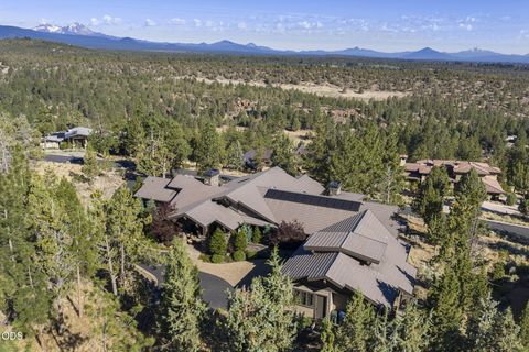 Tiny photo for 1659 NW Wild Rye Circle, Bend, OR 97703 (MLS # 220225108)
